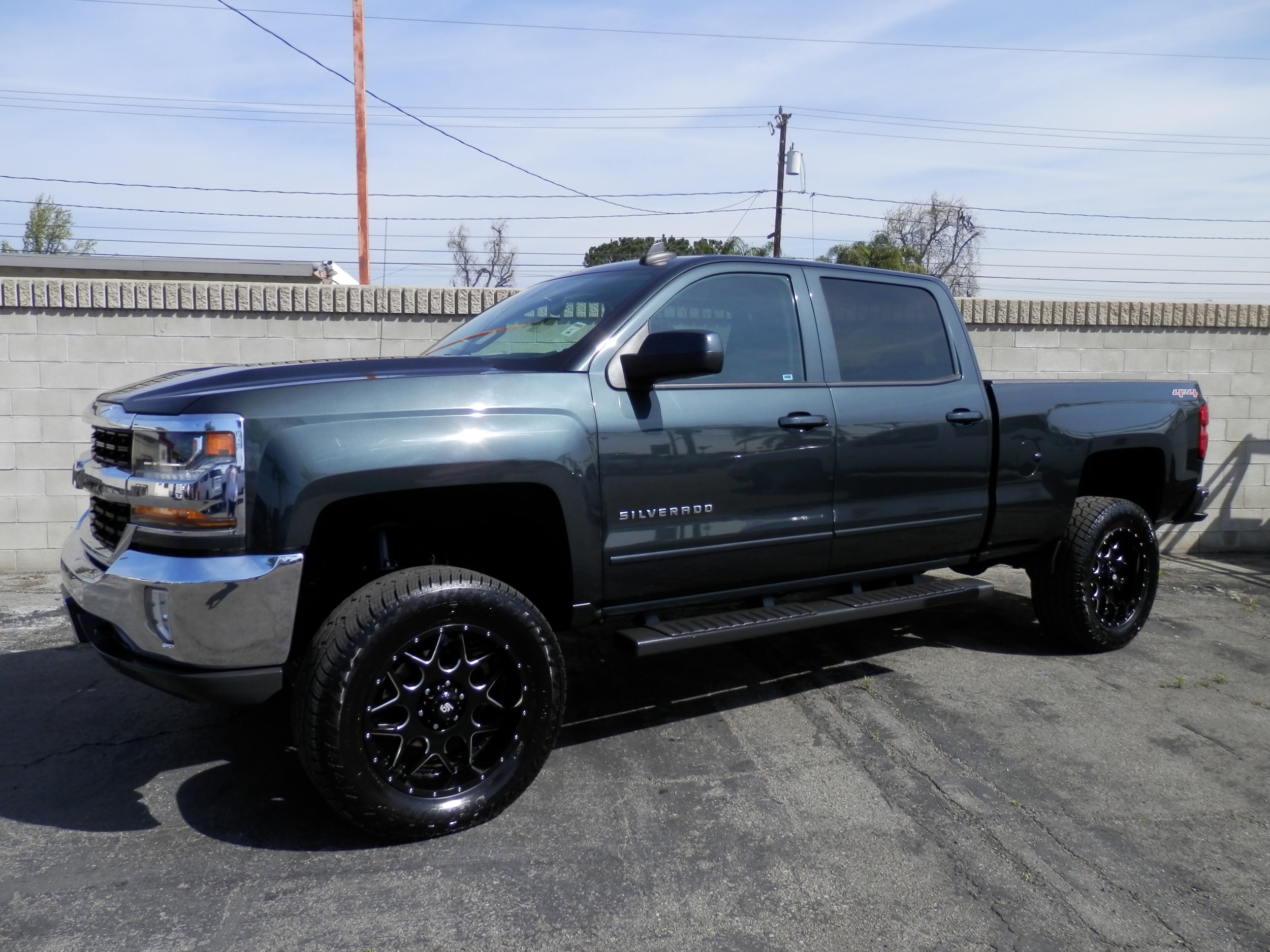 chevrolet silverado 1500 2017 1GCUKRECXHF117208 image chevrolet silverado 1500 2017 1GCUKRECXHF117208 image